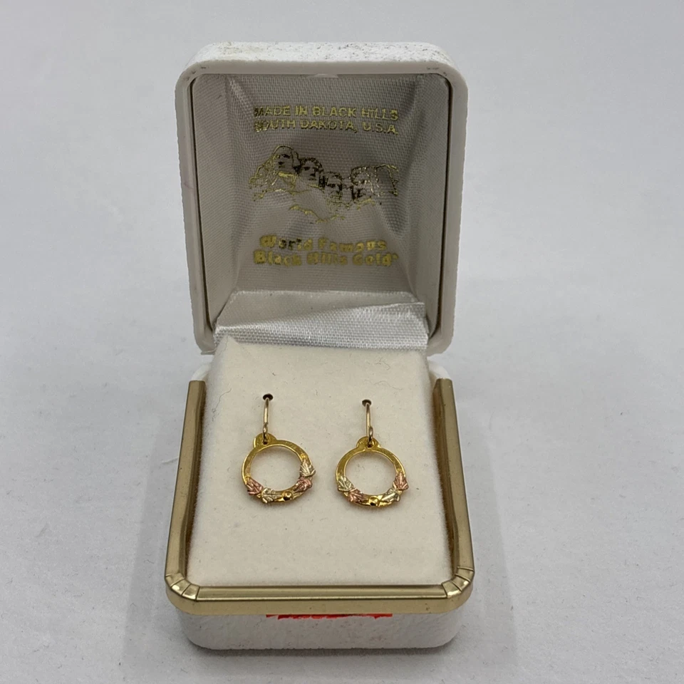 Nuevos pendientes vintage de oro Black Hills de 10K Foto 1 de 1