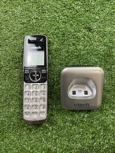 Vtech DS6101 Accessory Cordless Handset for DS6151 Series Phone System - Picture 1 of 3