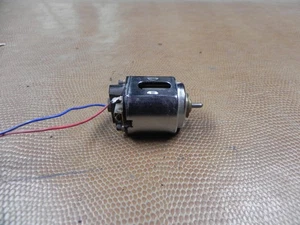 COX NASCAR MOTOR 36D ONE GOOD ONE NOT - Picture 1 of 5