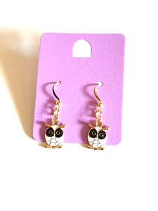 🦉Sweet White Enamel Owl Gold Plated Earrings🦉 - Picture 1 of 8
