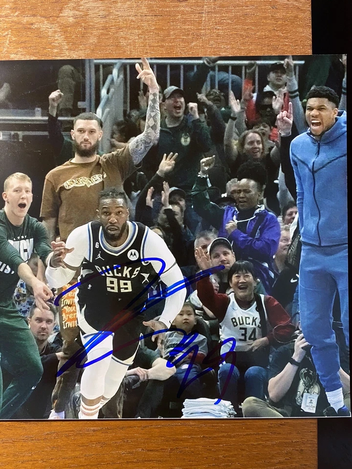 FOTO 8X10 FIRMADA POR JAE CROWDER MILWAUKEE BUCKS MARQUETTE AUTO JEFE GIANNIS EE. UU. Foto 1 de 3