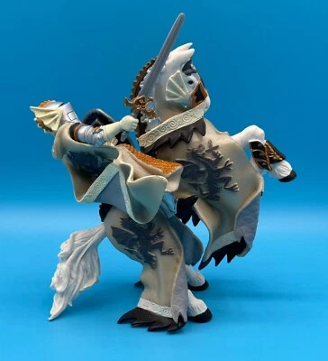 Figura Completa Papo Medieval Dragón Príncipe Caballero en un Caballo Blanco 6 pulgadas Foto 1 de 4