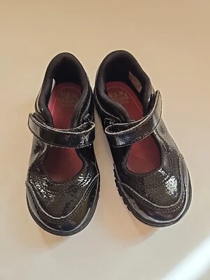 REEBOK BLACK PATENT LEATHER MARY JANE SNEAKERS * US 8 * UK 7.5 * EU 24.5 - Image 1 of 4