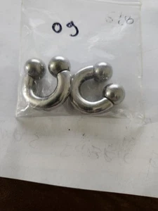 Pair Of 0g Horseshoe Earings - Picture 1 of 1