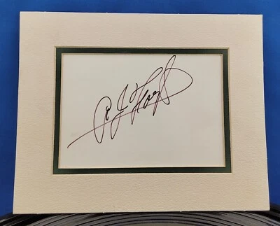 GREATS OF AUTO RACING - 2 AUTOGRAPHS AJ FOYT AND RICHARD PETTY - Image 1 of 2