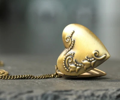 Halskette Fotomedaillon Herz Kette Vintage Geschenkidee Frauen Mutter Schwester - Bild 1 von 4