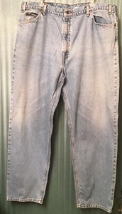 Vintage Levi Jeans Size 44x32 White Tab Regular Fit Tapered Leg Made in Mexico - Picture 1 of 12