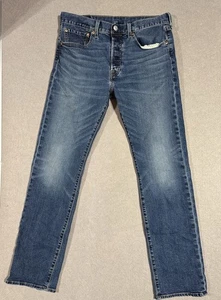 Levi’s 501 Jeans Men 31x32 Button Fly Straight Leg Medium Wash Red Tab - Picture 1 of 5