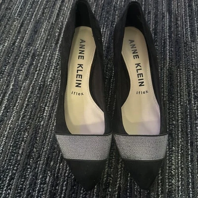 AK Anne Klein iflex замшевые стразы каблуки размер 8 стильный заостренный носок котенок каблук - Изображение 1 из 3