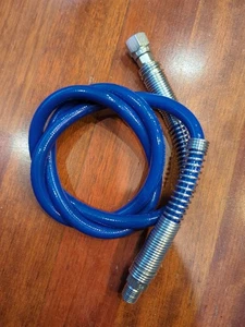 Tubo frusta spruzzatore vernice airless Duraflex 3/16"x 3' prolunga blu 48" totale - Foto 1 di 11