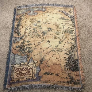 Northwest Warner Bros Lo Hobbit Terra di Mezzo Arazzo Tessuto Coperta da Lancio 5x4’ - Foto 1 di 7