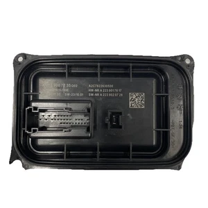 2024 Mercedes C300 W206 OEM LED Headlight Ballast Control Module A2239007735 - Imagen 1 de 9