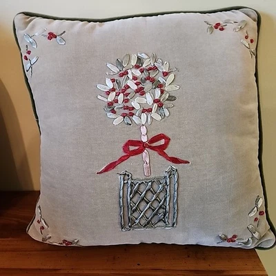 Almohada de terciopelo navideño bordada verde cinta topiaria floral cojín 12x12  Foto 1 de 4