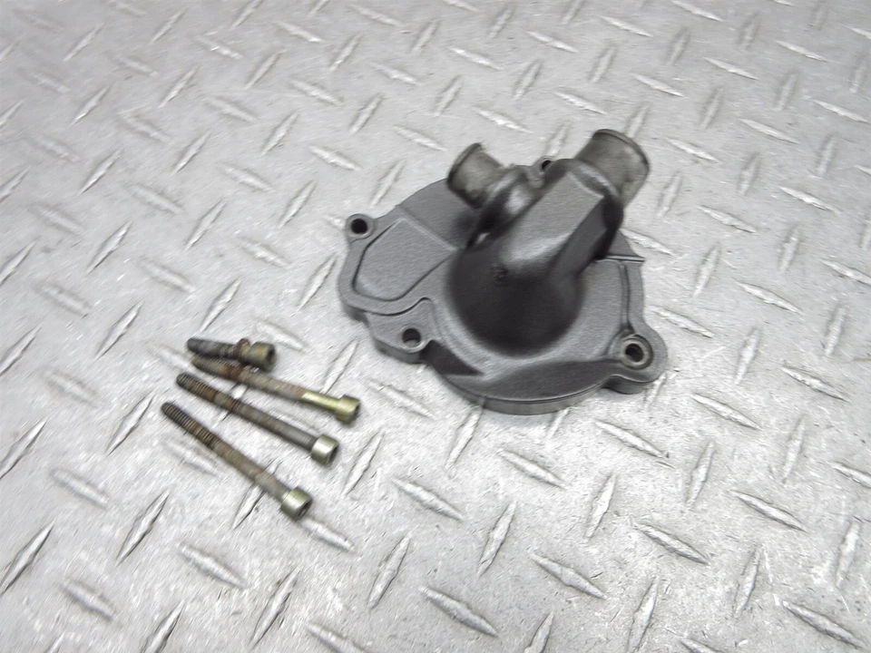 2005 04-08 Aprilia RSV1000R Water Coolant Pump Cover Housing - Imagem 1 de 4