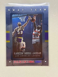 2015-16 NBA Hoops Swat Team Kareem Abdul-Jabbar #13 - Imagen 1 de 2