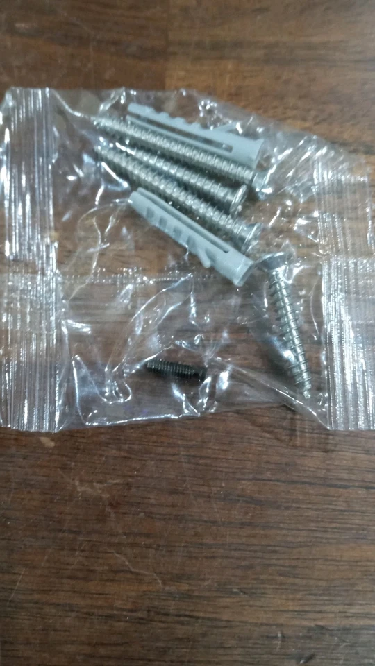 SimpliSafe Doorbell Mounting Screws With Torx Locking Screw - Image 1 of 1