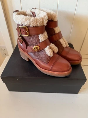 Coach Preston suave, cuero vegetal, piel de oveja, sillín oscuro, botas talla 8 Foto 1 de 4