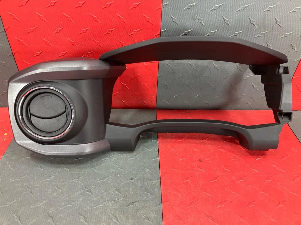 2016 Toyota Tacoma Speedometer Instrument Cluster Dash Bezel OEM#55411-04090 - Imagem 1 de 4