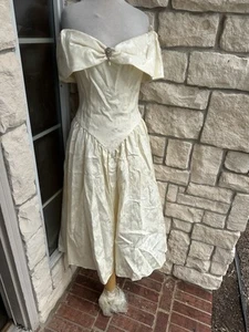 VTG Jessica McClintock Dupe Unbranded Wedding Dress Ivory Size 6/8 Off Shoulder - Picture 1 of 6