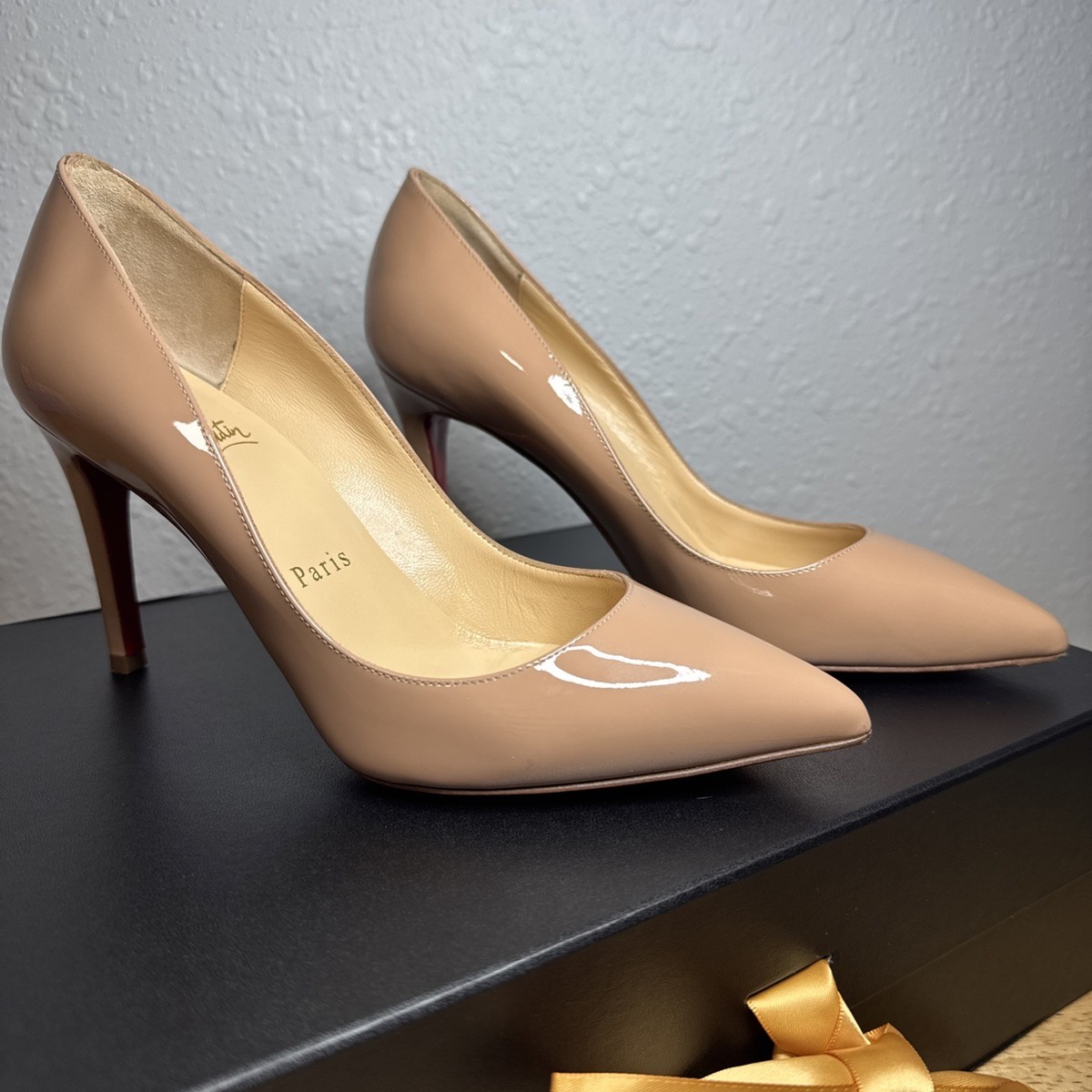 Christian Louboutin Decollete Pump Patent Leather Heels for Christian Louboutin Decollete Pump Patent Leather Heels for