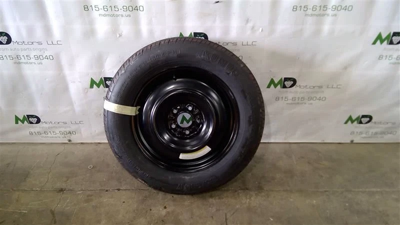 Nissan Rogue 2014-2020 montaje de rueda de repuesto OEM 40300-ZA001 Foto 1 de 4