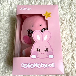 MUÑECA DE PELUCHE ATEEZ SEONGHWA ANITEEZ IN TREASURE Oficial MD LIMITADA POP-UP COREA - Imagen 1 de 2