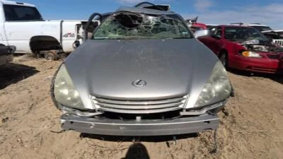 Used Left Headlight Assembly fits: 2003 Lexus ES300 thru 5/04 L. w/o HID Left Gr - Image 1 of 4