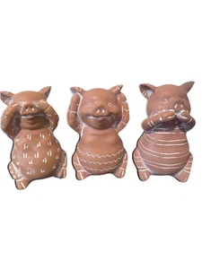 Terrakotta drei kleine Schweinchen 5" groß - Höre nichts Böses/Sprich kein Böses/Sehe kein Böses - Bild 1 von 7