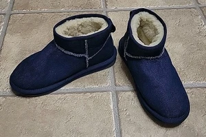 Size 6-7 EMU Australia Stinger Blue Denim Micro W10937 Sheepskin Boot RubberSole - Picture 1 of 7