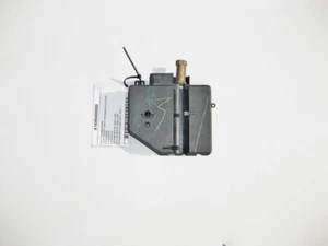 Mercedes-Benz A1645400050 Fuse block ML W164 GL X164 R-Class W251 - Picture 1 of 4