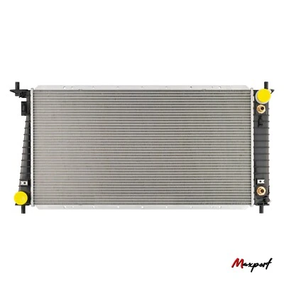 Radiador 2136 para Ford 1997-1998 F-150 Expedition F-150 5,4 L / 99-02 4,6 L y 5,4 L Foto 1 de 4