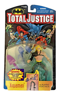 Hasbro 1997 Kenner Total Justice Aquaman with Blasting Hydro Spear New