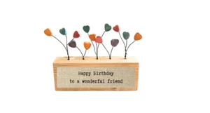 Happy Birthday To A Wonderful Friend - Hearts Mini Sculpture - Picture 1 of 1