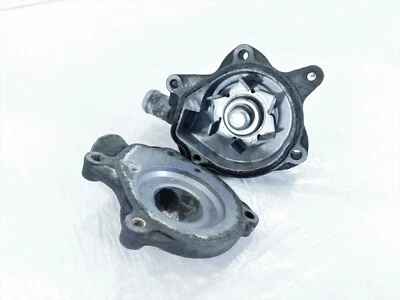 Bomba de agua y cubierta refrigerante motor Honda VT750 Shadow Aero & Spirit 750 C/C2 Foto 1 de 4