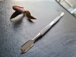 Maniküre Pediküre Löffel Nagelfeile Spatel Eckenheber Nagelhautmesser - Bild 1 von 7