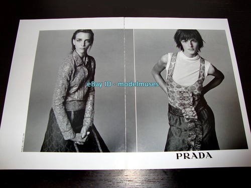 PRADA 2 PAGINE ANNUNCIO PRIMAVERA 2002 HANNELORE KNUTS JACQUETTA WHEELER STEVEN MEISEL