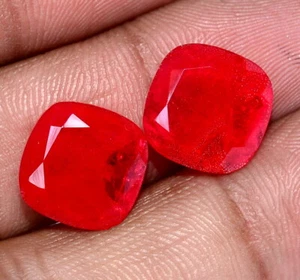 Par de piedras preciosas sueltas facetadas de 12x12 mm corte cojín doble color rubí 13,34 CTS - Imagen 1 de 5