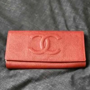 Authentic Chanel Red Caviar Long Leather Wallet - Made in France - Picture 1 of 6