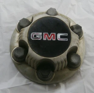 GMC Sierra 1500 Wheel Center caps 2000 model 6-lug #3 - Picture 1 of 1