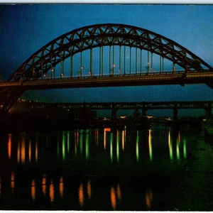 c1970s Newcastle-upon-Tyne UK Tyne Bridge Illuminated Night Chrome 4x6 PC M19 - Picture 1 of 3