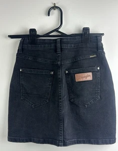 Wrangler Womens Black Denim Straight Mini Skirt Size 6 Like New Free Postage - Picture 1 of 2
