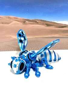 Articulated Cyber Bee, 3D Printed  Futuristic Cyber Bee, Stress Relief Desk Toy - Picture 1 of 7
