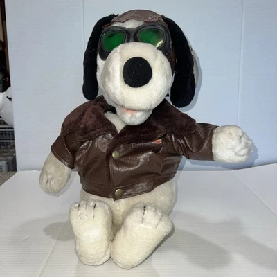 SNOOPY 1986 Worlds Of Wonder Talking Snoopy W/Aviator outfit TESTED NOT WORKING - Image 1 of 4