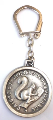 PORTE CLES  KEYCHAIN - CAISSE D'EPARGNE LIVRET RECTO-VERSO ECUREUIL - Photo 1/2