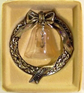 1987 HALLMARK Holiday Heirloom #1 Crystal Bell and Silver Plated Wreath Ornament - Picture 1 of 6