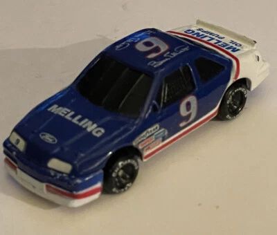 NASCAR Racing Champions 1989 Bill Elliott escala 1:64 Die-Cast coche de carreras Melling Foto 1 de 4