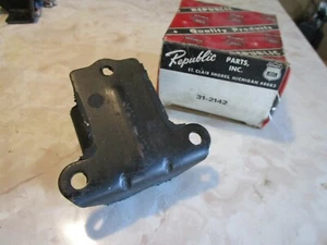 NORS Front Motor Mount 1958 59 60 61 62-1965 Chevrolet & Truck 1963-65 Corvette - Picture 1 of 6