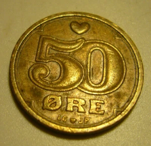 Denmark 1993 50 Ore Coin - Picture 1 of 2