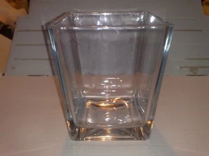 Kristallglas Vase / Tischvase klar, glänzend, dekorativ, H: 17cm. Handarbeit - Bild 1 von 5
