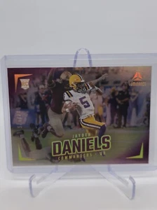 2024 Panini Luminance - Rookies Purple #182 Jayden Daniels /175 (RC) - Picture 1 of 7